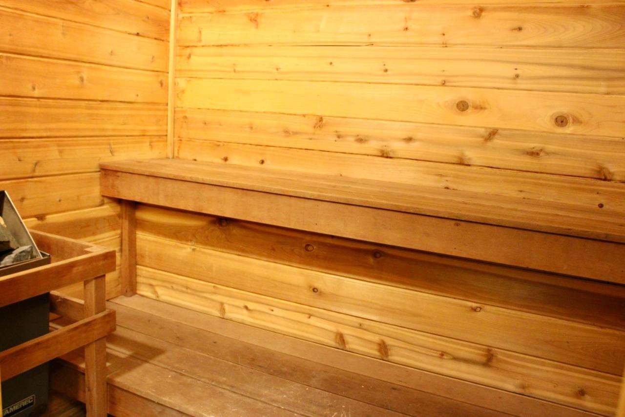 Condo 7 Slopeside With Private Sauna And Hot Tub Killington Exterior photo